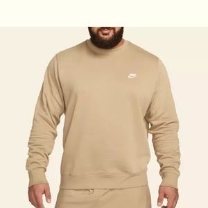 Men’s Nike crew neck tan/ khaki XL